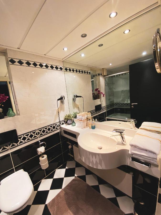 Augenblick Goodnight Hotell Kleve  Exteriör bild